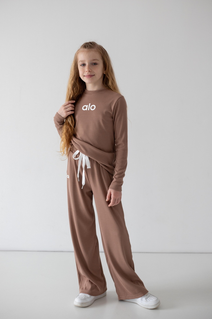 Костюм для дівчаток